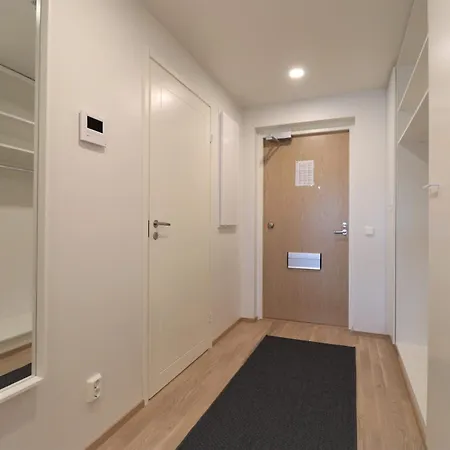 Forenom Serviced Matinkylae Daire *